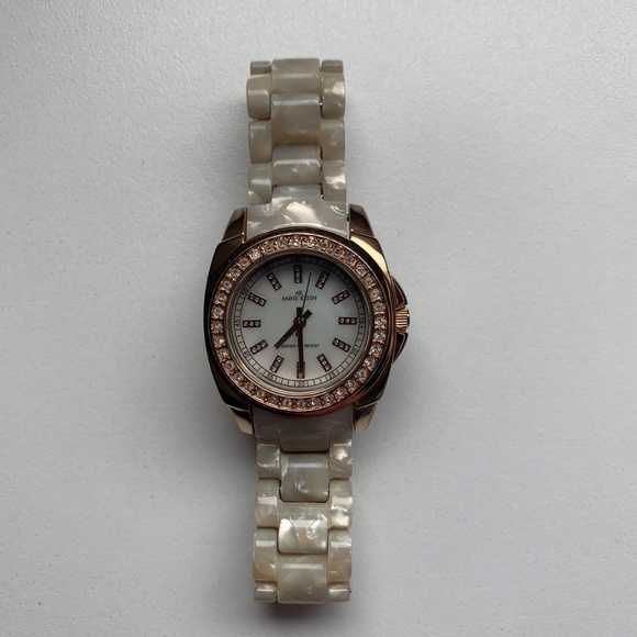 Anna Klein Watch - Picture 1 of 5